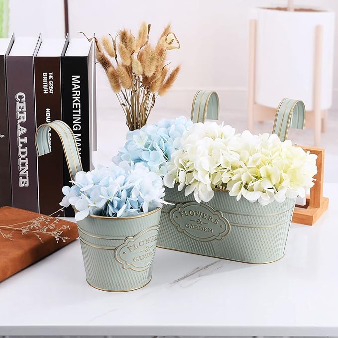 PerGar Vintage Metal Iron Wall Hanging Flower Pots, Rustic Planter Bucket Herb Flower Plant Holder with Detachable Hooks & Drainage Hole for Railing Fence Balcony Deck Garden Home Decoration, Set of 3