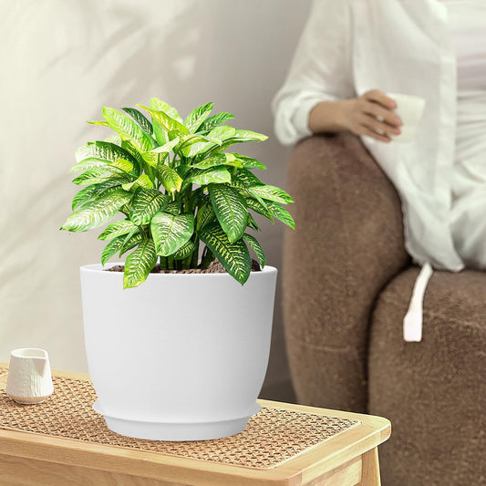 WSMKSZ 10/9/8 inch Medium Flower Pots, 3 Pack Modern Decorative Plastic Planters with Drainage Holes and Tray, Plant Pots for Indoor Outdoor Plants, White
