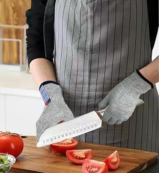 Cut Resistant Gloves, 4 Pairs of Food Grade Cut Resistant Gloves, Cutting Gloves for Kitchen, Oyster Shucking, Fish Fillet Processing, Carving Wood and Gardening(Large)