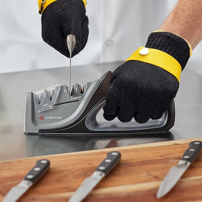 Schwer ANSI A9 Cut Resistant Glove, Food Grade Stainless Steel Wire Mesh, Knife Cutting Gloves, Butcher Meat, S(Pack of 1)