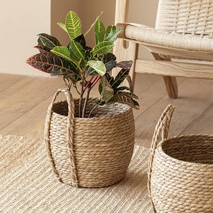 Woven Straw Flower Pot, Sea-Grass Planter Basket, Wicker Rattan Vase Sundries Organizers Storage Bins, Hand Woven Basket Planter with Plastics Liners and Handle - L 8.26x10.63inch