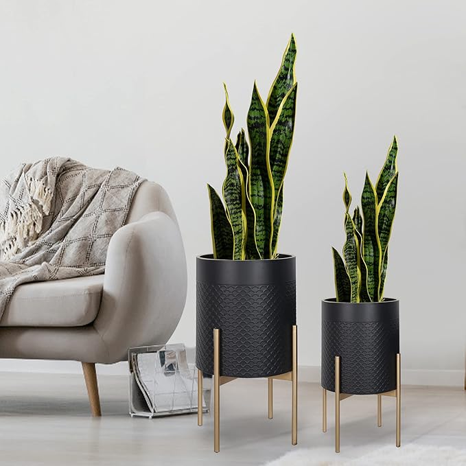 Oakrain Planters for Indoor Plants, Set of 2 Mid Century Modern Planter with Stand, Decorative Metal Planter Pots for Living Room, Office, Garden or Balcony, Black, 10"&12"