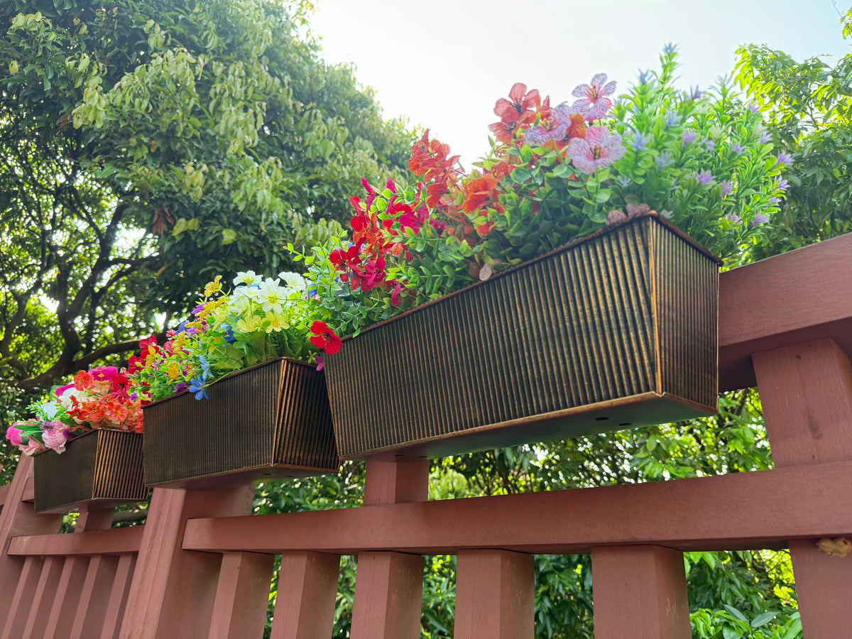 JFMAMJ Metal Railing Planter, 16 Inch Rectangular Window Box with Adjustable Brackets, Drainage Holes, for Balcony Deck, 4 Pack (Retro, Rectangular)