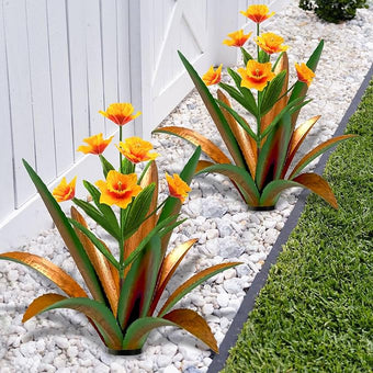 TOMBABY Huge Metal Agave Plants Outdoor Decoration Outdoor Garden Decorated with Flowers Mexican Yard Art Plant Garden Gift (Green 2 Pack)