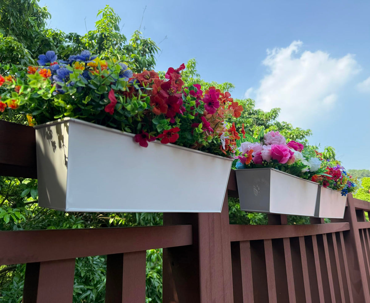 JFMAMJ Metal Railing Planter, 16 Inch Rectangular Window Box with Adjustable Brackets, Drainage Holes, for Balcony Deck, 4 Pack (White, Rectangular)