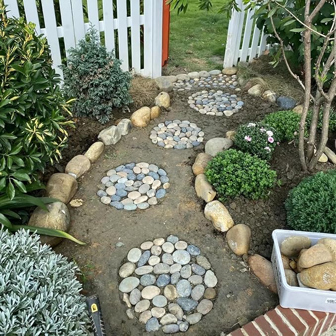 FANTIAN 10 Pounds Large River Rocks, 3-4 Inch Natural Pebbles for Landscaping, Garden, Aquarium, Backyard and Indoor Water Fountains
