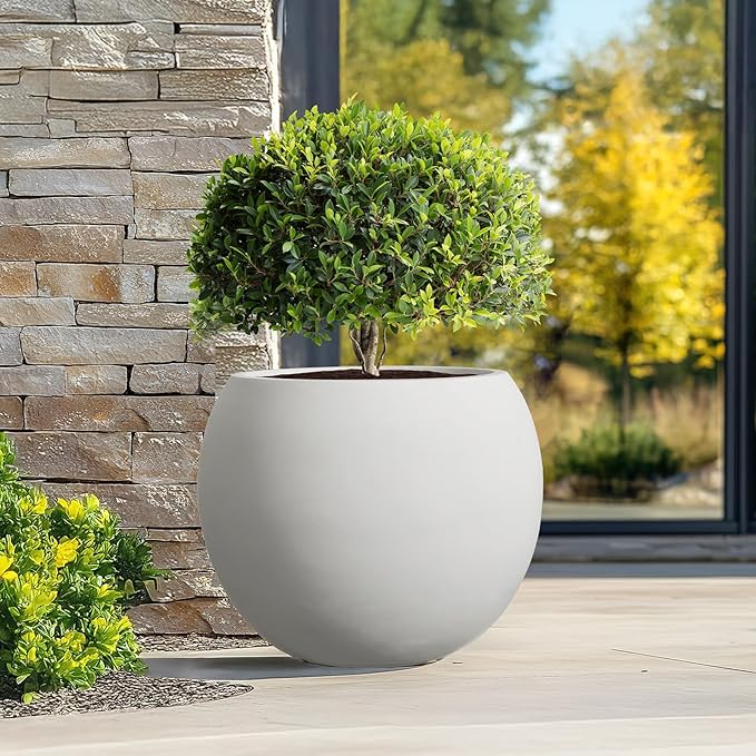 YOLENY 17.7'' Dia Large Round Planter with Drainage Hole, Sphere Planter Outdoor Indoor Plant Flower Pot with Rubber Plug for Garden Patio Balcony Home, White