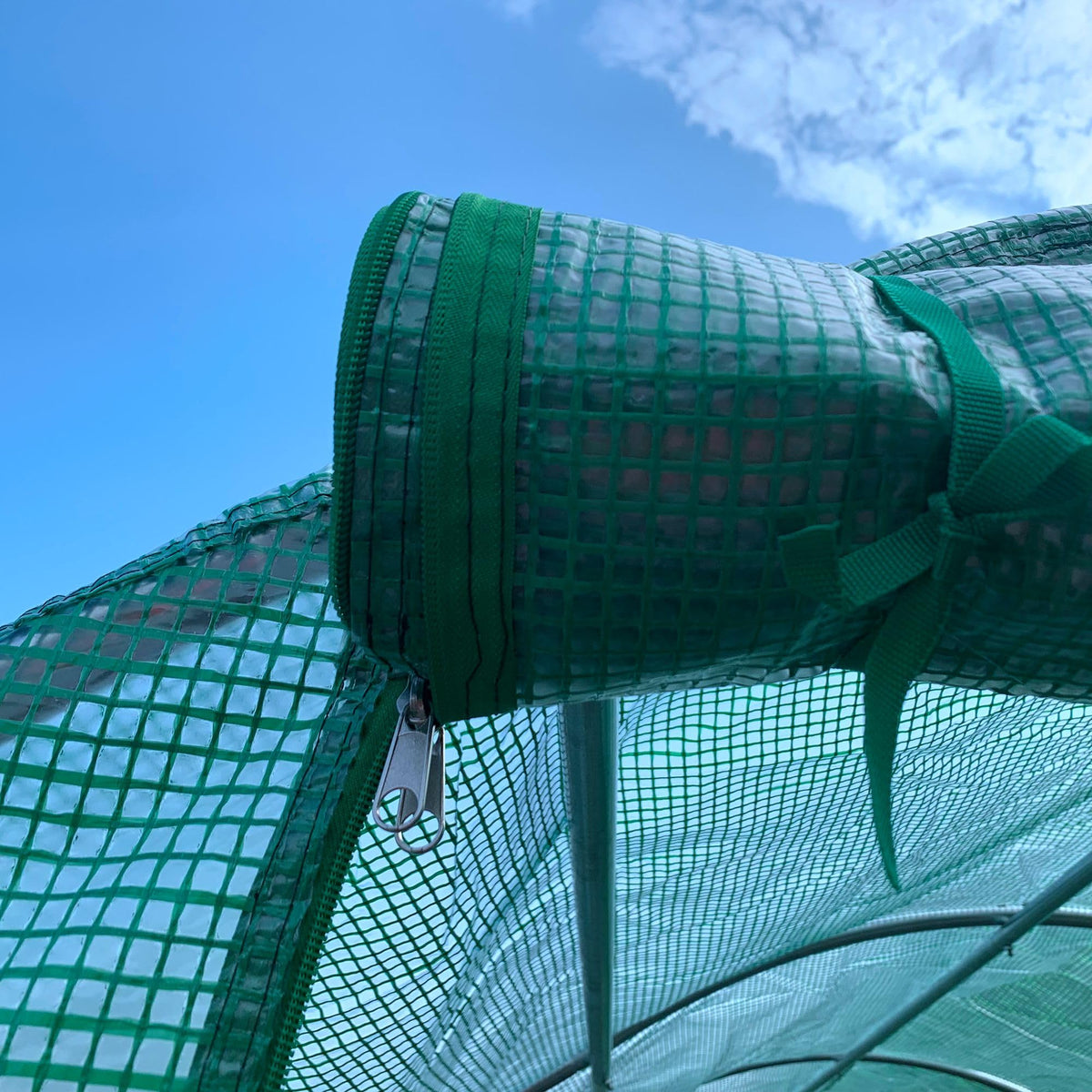 Outsunny 15' x 7' x 6.5' Walk-in Tunnel Hoop Greenhouse PE Cover Green