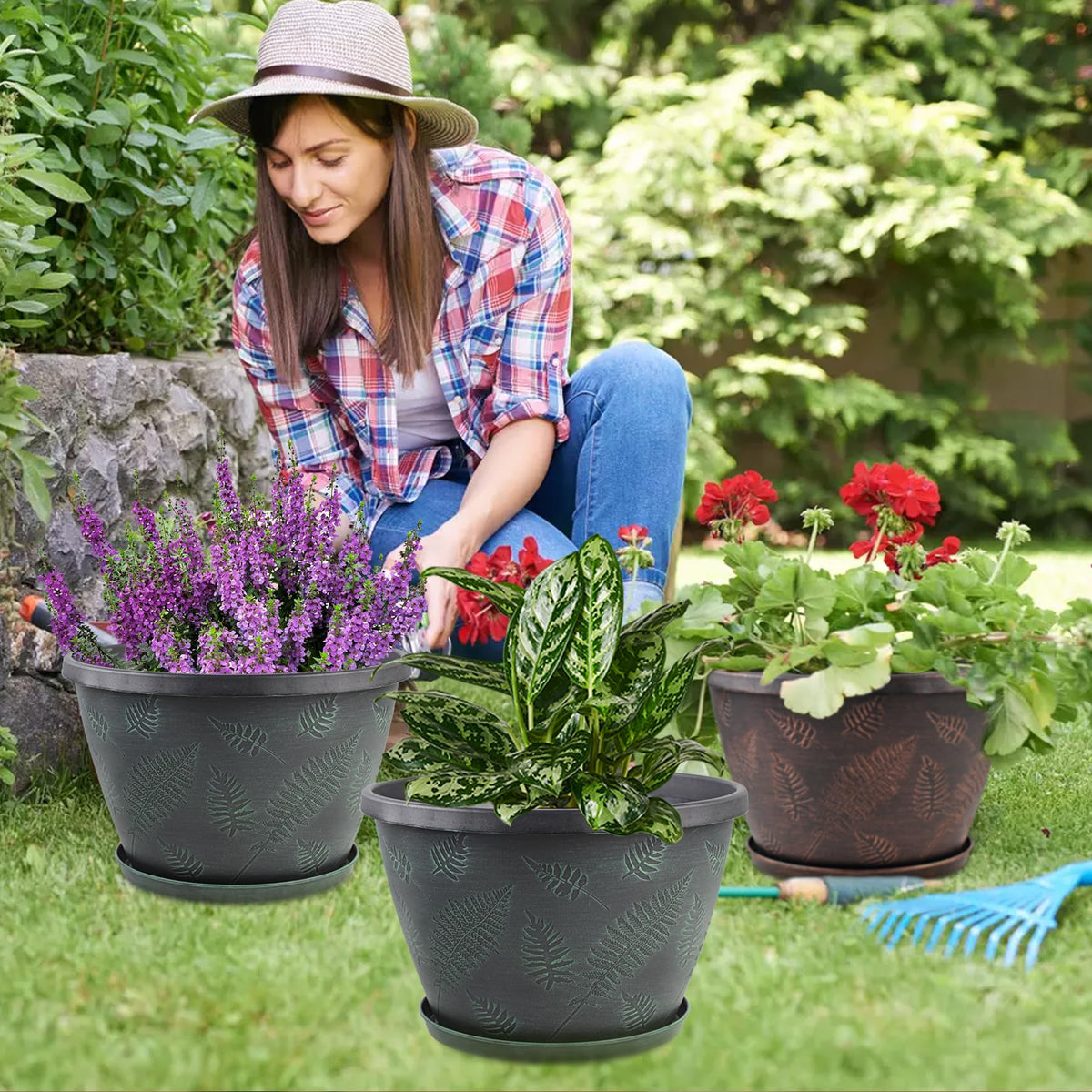 11 inch Plant Pot Set of 3, Plastic Flower Pots with Drainage Holes & Tray