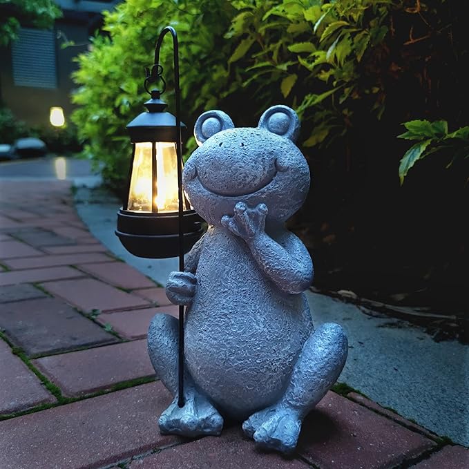 Qobumy Frog Solar Garden Statues,Resin Frog Figurine Decorations with Solar Lights Lantern, Outdoor Figurines Lawn Garden Statue Decor Art for Lawn,Yard,Balcony Ornament,Gift for Home Mom.