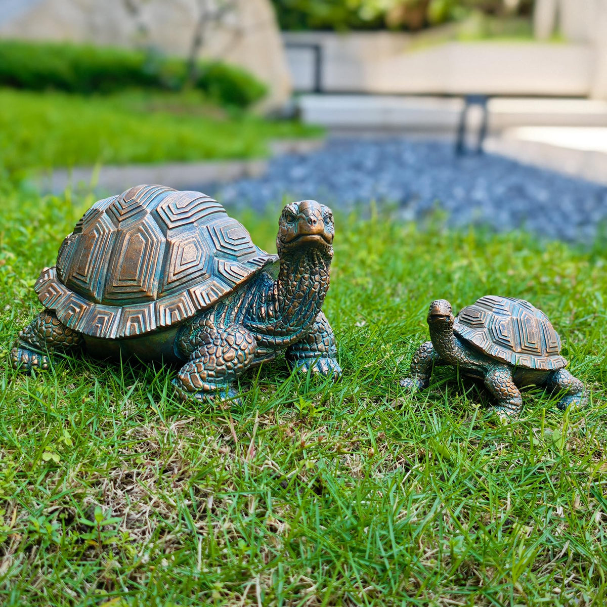 Brilliant Prospect 2 Pcs Outdoor Garden Turtle Statue, Mother and Baby Turtle Figurines for Garden, Patio, Lawn, Deck Decor, Resin Housewarming Gifts