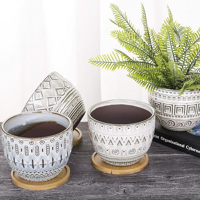 VanEnjoy 5.5 inch Large Round Bohemian Style Ceramic Planter, Geometry Engrave Off White Brown Succulent Planter Flower Pot, Indoor Outdoor Decorative Planter