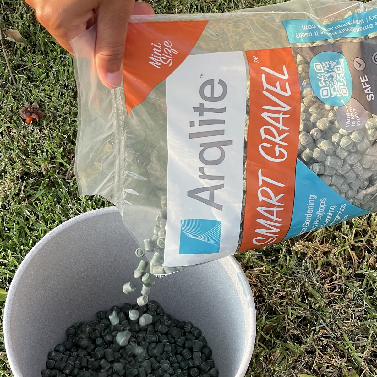 Arqlite Smart Gravel Eco Friendly Plant Drainage for Healthy Roots, Cactus, Succulents, Small Pots (1 Gal, Mini Size Bag)