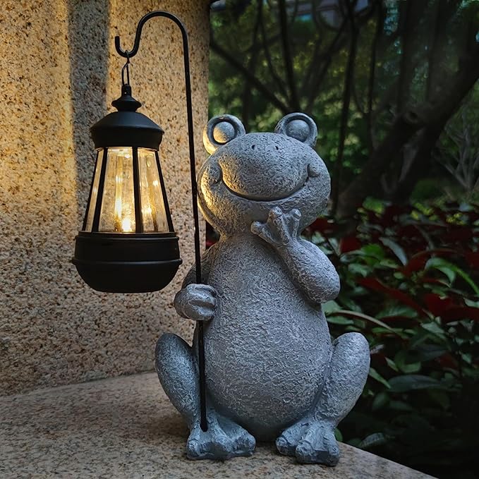 Qobumy Frog Solar Garden Statues,Resin Frog Figurine Decorations with Solar Lights Lantern, Outdoor Figurines Lawn Garden Statue Decor Art for Lawn,Yard,Balcony Ornament,Gift for Home Mom.