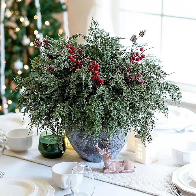 Faux Cedar Stems Artificial Norfolk Pine Branches for Christmas Decorations, 17 PCS Faux Pine Stems with Pinecones Red Berries Branches Realistic Faux Greenery for Vases DIY Garland Xmas Table Indoor