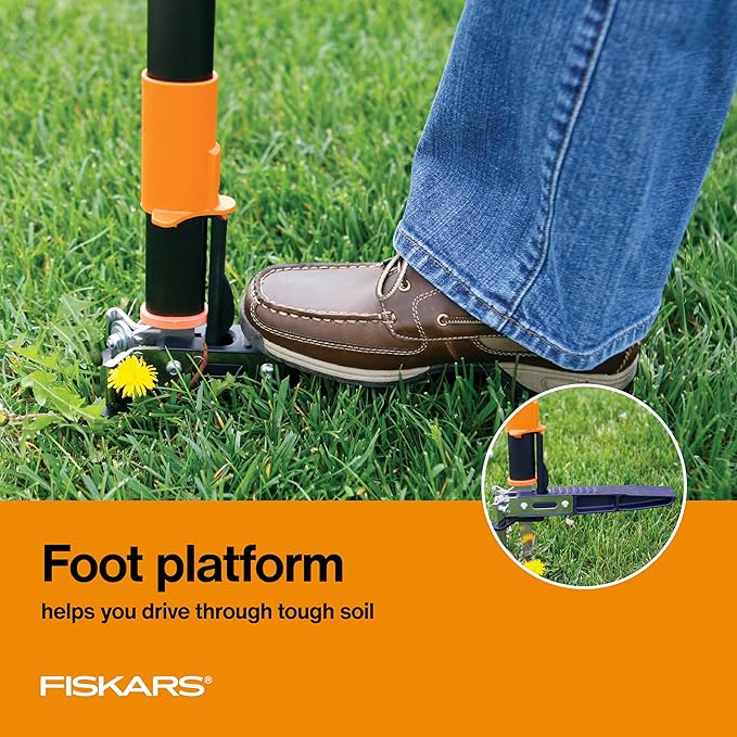 Fiskars 3-Claw Stand Up Weed Puller Tool, Gardening Weeder, Hand Weeding Tool with 39" Long Ergonomic Handle with Easy-Eject Mechanism